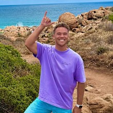 Australian TV Presenter for Nine's Getaway, Lincoln Lewis, said his advice would be to "trust the process." 