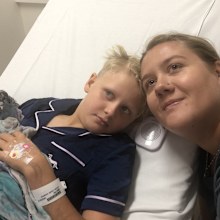 Estelle Hero4HeartKids with sister