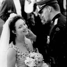 Tamara Sloper Harding and husband Adrian Harding on their wedding day 1999.