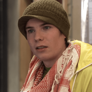 Joe Dempsie - Chris Miles