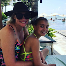 Chloe with her daughter Phoenix.