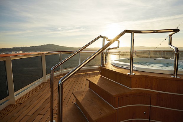  Seven Seas Splendor® is the Regent Suite 