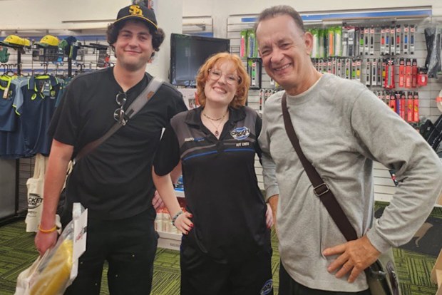 Tom Hanks stuns Sydney cricket shop Greg Chappell Cricket Centre as he ...