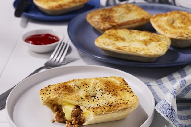 bunnings cheeseburger pie