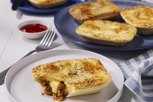 bunnings cheeseburger pie