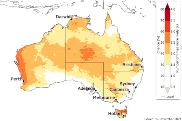 A weather map showing Australia and how likely parts of the country are to record unusually warm maximum temperatures in summer.