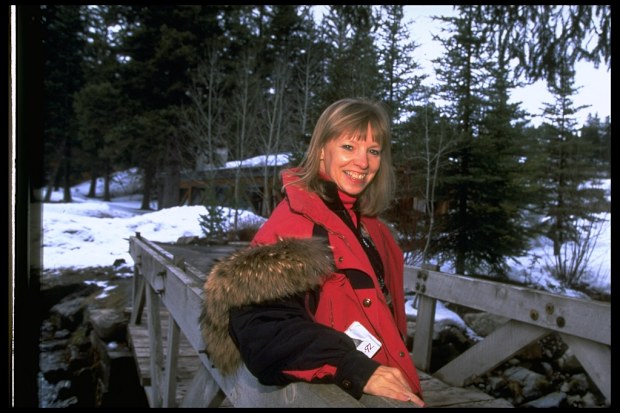 They dated from 1984 before parting ways but remained close friends.