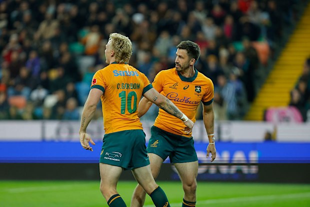 Carter Gordon de Australia celebra.