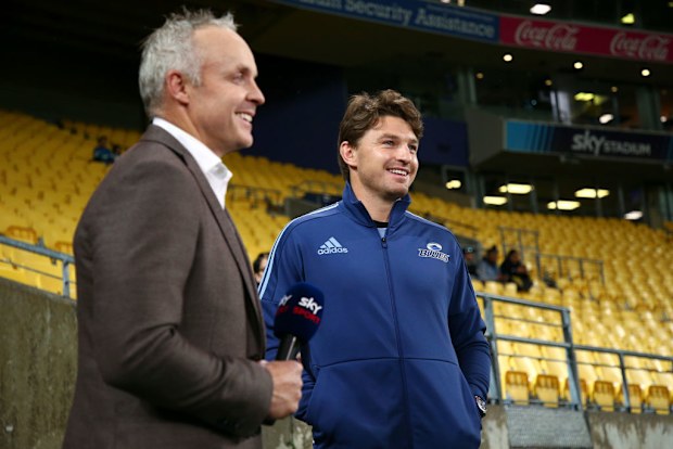 Beauden Barrett, Christian Cullen ile Sky Sport'ta.