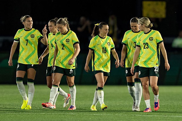 Hayley Raso (3. solda) takım arkadaşlarıyla.