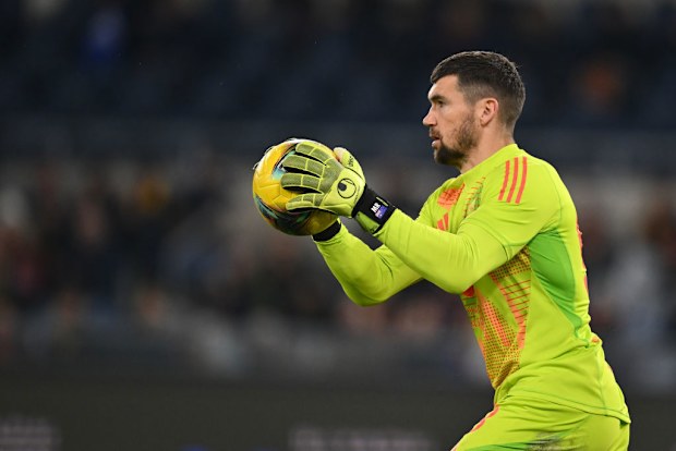 Mat Ryan of A.S. Roma plays during the Frecciarossa Italian Cup round of 16 match between A.S. Roma and U.C. Sampdoria.
