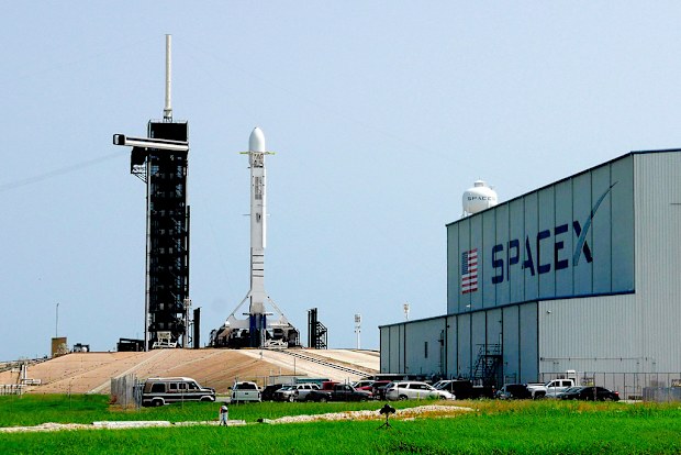 SpaceX rocket 