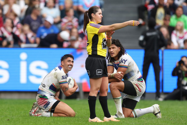 Shaun Johnson of the Warriors looks on as the referee disallows a try.