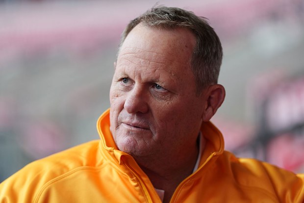 El entrenador en jefe de Australia, Kevin Walters.