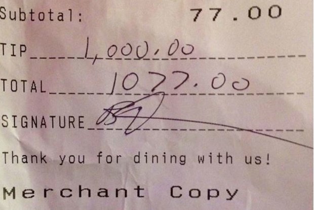 The six bar staff split the generous tip between them. (Madeline DeJohn/ Instagram)