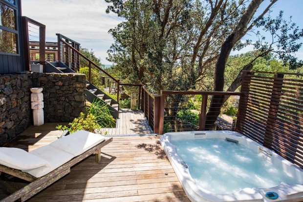 Outdoor spa at Illaroo Culburra, a holiday home on the Shoalhaven coast of NSW