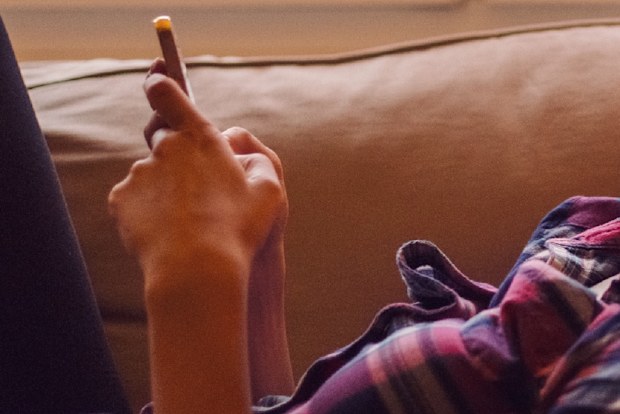 Woman husband phone text ex-girlfriend
