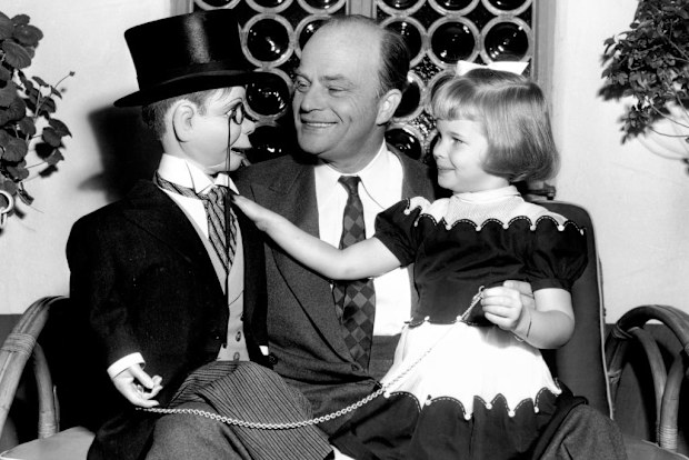LOS ANGELES - DECEMBER 21: Ventriloquist Edgar Bergen and his six year old daughter, Candice Bergen on CBS Radios Edgar Bergen - Charlie McCarthy Show. Image dated Image dated November 29, 1952. Hollywood, CA. ((Photo by CBS via Getty Images)