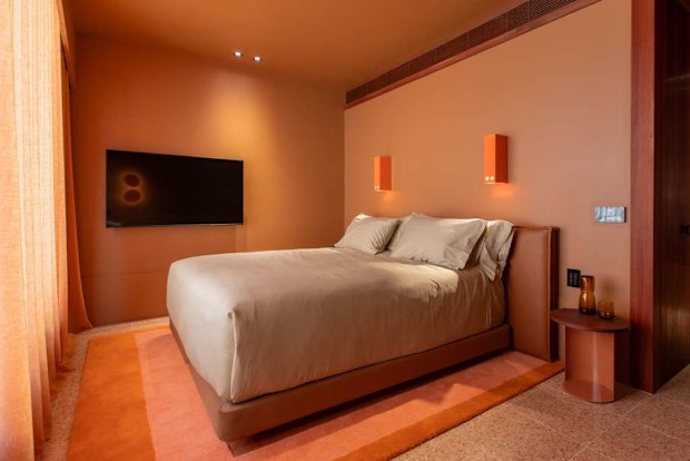 Hyde Melbourne Place made it onto the list of the Designer Den's category of the National Geographic Traveller Hotel Awards 2025: the world's 30 best hotels.
