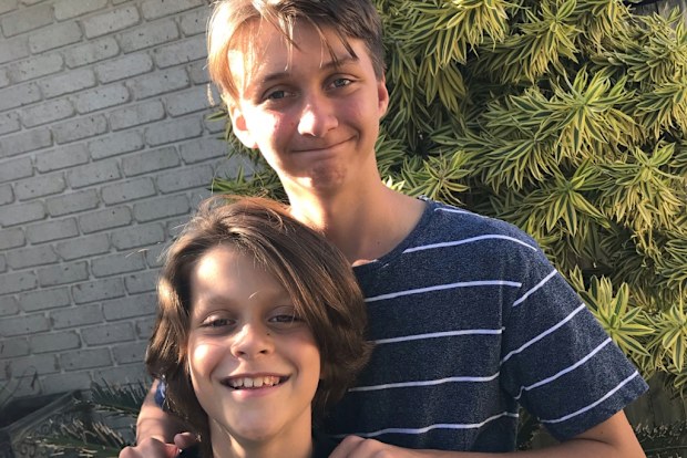Oliver with older brother Charlie