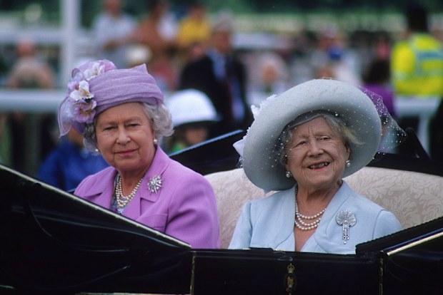 Queen Elizabeth The Queen Mother, Queen Elizabeth II, 1990. 