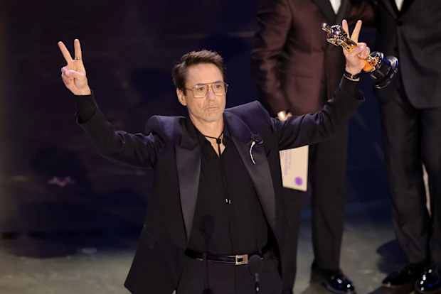 HOLLYWOOD, CALIFORNIA - MARCH 10: Robert Downey Jr. accepts the Best Supporting Actor award for "Oppenheimer" onstage during the 96th Annual Academy Awards at Dolby Theatre on March 10, 2024 in Hollywood, California. (Photo by Kevin Winter/Getty Images)