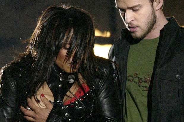 Janet Jackson suffered a wardrobe malfunction while performing with Justin Timberlake in 2004. (AAP)