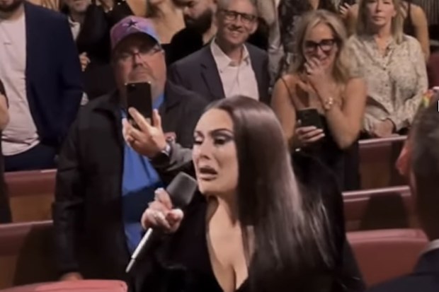 Adele recognises the doctor that delivered her baby in the audience of her Las Vegas residency. 