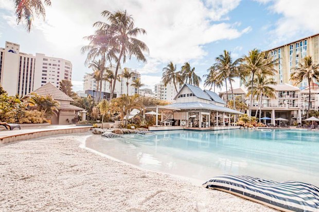 Novotel Cairns Oasis Resort, Qld