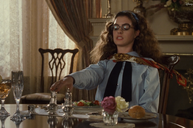 Royal etiquette lessons in The Princess Diaries