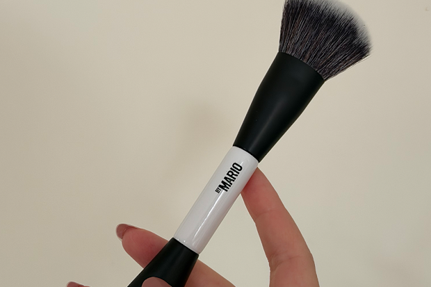 9PR Makeup by Mario brush