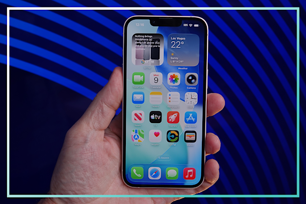 9PR: iPhone 17e review