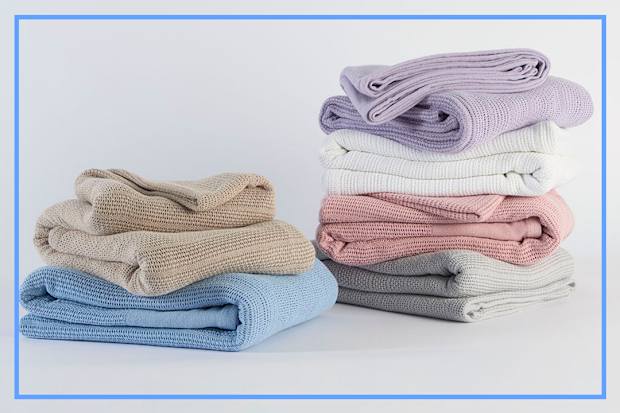 PR: Pillow talk blanket