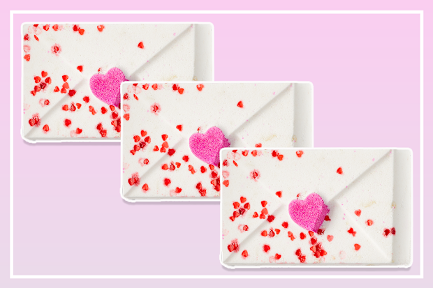 9PR Valentine's Day gifts for under $30