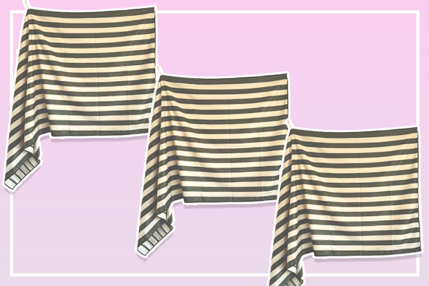 9PR everything you need for an easy day at the beach
