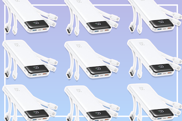 9PR Tech lover gift guide, portable charger 