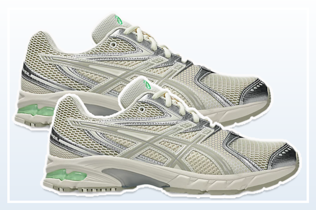 9PR sneaker shoe sale deals