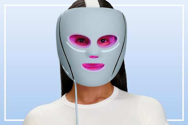9PR Shark CryoGlow Under-Eye Cooling + LED Face Mask