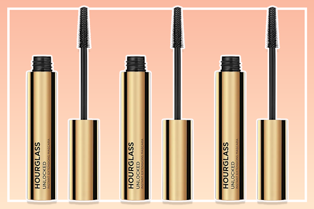 9PR Hourglass Unlocked Instant Extensions Mascara