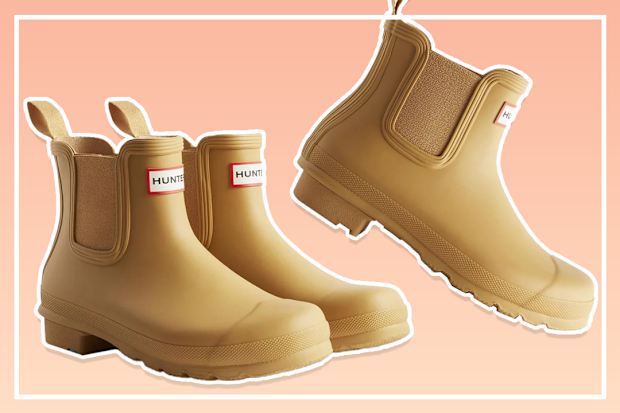 9PR: Hunter Original Chelsea in Biscuit 