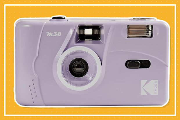 9PR: Kodak M38 Film Camera with Flash