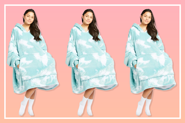 9PR: The Oodie Green Tie-Dye