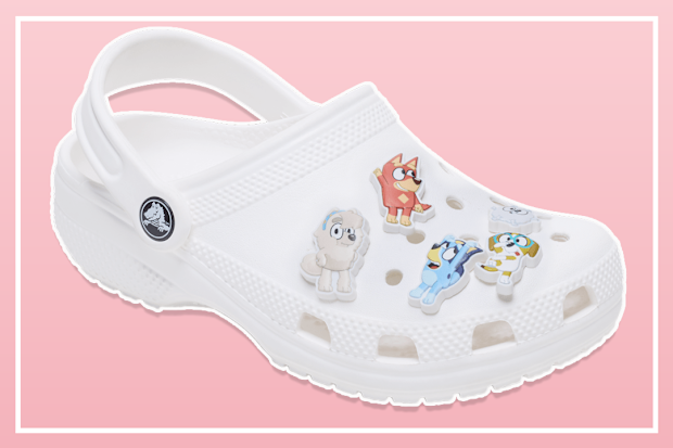 9PR Crocs Bluey collaboration