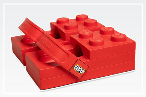 9PR Lego Crocs red brick shoe
