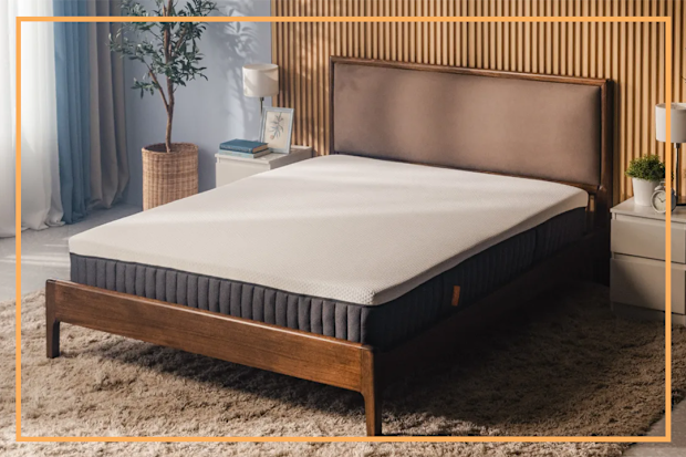 9PR: Emma Luxe Mattress