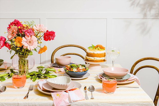 Table setting