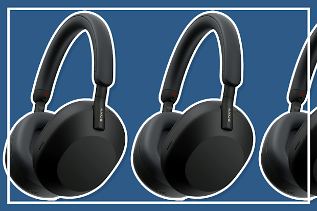 9PR: Sony WH-1000XM5 Headphones