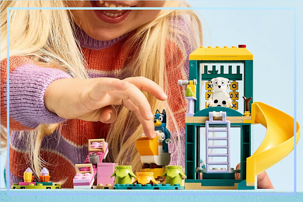 9PR: Lego Bluey Playground Fun with Bluey and Chloe