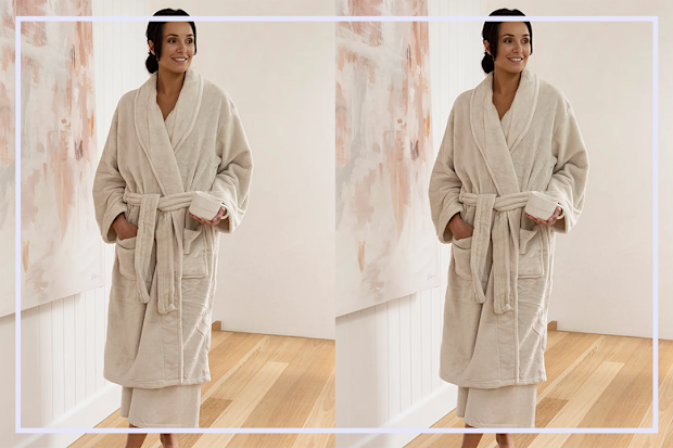 9PR: Bambury Microplush Bathrobe