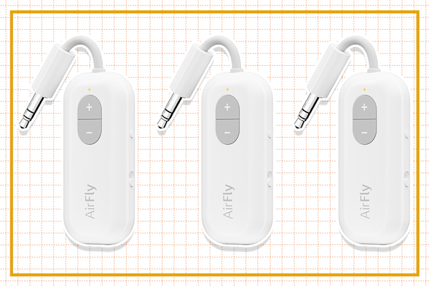 9PR: Twelve South 4353 Airfly SE | Wireless Transmitter/Receiver with Audio Sharing for Up to 2 Airpods/Wireless Headphones to Any Audio Jack for use On Airplanes, Boats or in Gym, Home, Auto